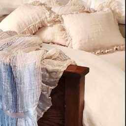Linen Goose Down Pillow Sisi, Ruffle Edge, 16x16 Travel Cushion - thumbnail 2