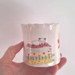 Handmade Asymetric Ceramic Cat Planter Illustrated Pottery Plant Pot - thumbnail 4