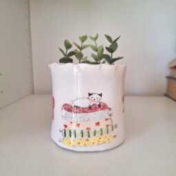 Handmade Asymetric Ceramic Cat Planter Illustrated Pottery Plant Pot - thumbnail 1