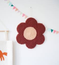 Daisy Flower Wall Hanging - thumbnail 1