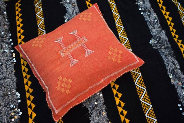 Gorgeous Silk Cactus Pillows - image 1