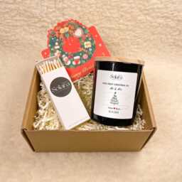 Personalised First Christmas Candle Gift Set For Couple, Our 1st Xmas As Mr Mrs, Keepsake Wife Husband, Free Card Matches - thumbnail 4