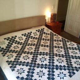 Queen Or Double Size Quilt/Bedspread - thumbnail 4