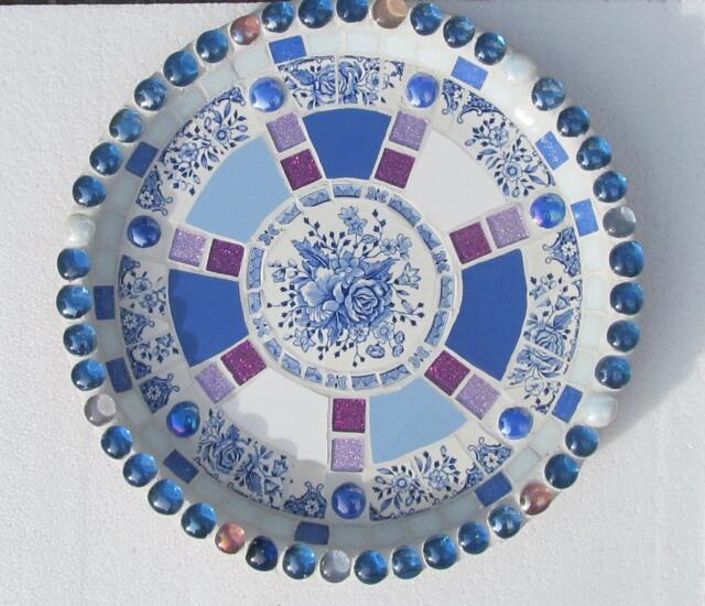 Mosaic Birdbath, Approx 28cm Diameter, Waterproof Materials, Ready For The Birds in Your Garden - - image 1