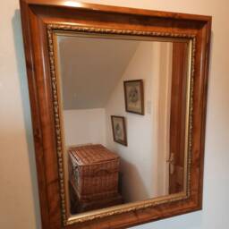 Vintage Polished Wood Effect Wall Mirror With Gold Border 65cm X 55cm 2cm - thumbnail 2