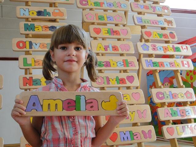 Amellia + Free Engraving Message - image 1