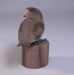 Baby House Sparrow Hand Carved Wooden Bird - thumbnail 2