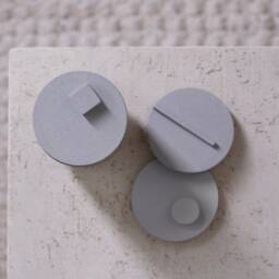 Tapa Gray Organic Concrete Candle - Essential Oils 3 Lids Hand Crafted Vegan Reusable Container Eco Friendly-Aromatherapy - thumbnail 3