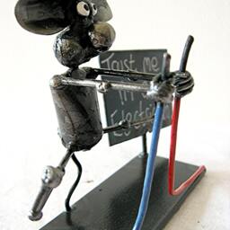 "Electrician Mouse Metal Sculpture ""Trust Me I'm An Electrician" - thumbnail 4