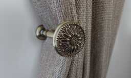 Curtain Tie Backs - Flower Aged Vintage Back Hooks, Metal Holdbacks, Antique Brass - Gold White Black Ties