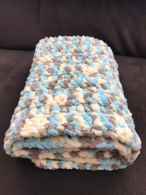 Super Soft & Snuggly Crochet Baby Blanket - image 1
