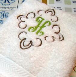 Monogrammed, New, 3 Pieces White Towels Set - 100% Cotton Grandeur Hospitality
