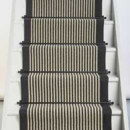 Mayfair Wool Stair Runner Cotton Black Border - thumbnail 1
