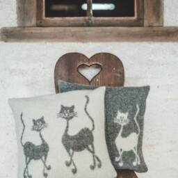 40x40 cm Pillow Cushion, Natural Wool New Zealand 100%, Double-Sided Cover, Cats, Anti-Allergic - thumbnail 2