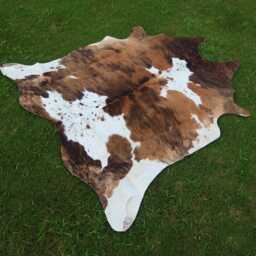 Genuine Tricolor Cow Skin Rug-Large Hair On Hide Floor Area Rug-Brazilian Brindle Rug For Living Room-Authentic - thumbnail 3