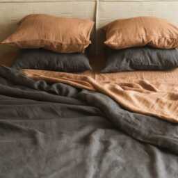Linen Bedding Set in Charcoal. Duvet Cover Set. Queen, King Size - thumbnail 3