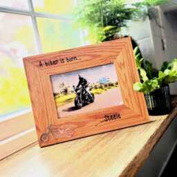 "Motorbike Personalised Oak Wooden Photo Frame - Dad Uncle Husband Biker Gift Birthday Anniversary Father's Day 6x4"" Or 7x5" - thumbnail 2