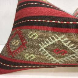 Vintage Handwoven Kilim Pillow, Turkish Bohemian Throw, 16x24 - thumbnail 3