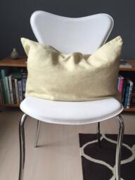 Linen Pillow Cover Hand Dyed With Pomegranate - thumbnail 1