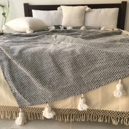 Cotton Blanket With Pompoms Hand Loomed in Morocco - thumbnail 2