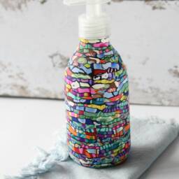 Colorful Liquid Hand Soap Dispenser - thumbnail 3