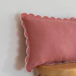 Pink Linen Pillow Cover - White Scalloped Edge, Lumbar Cushion - thumbnail 2