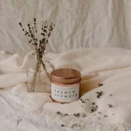 French Lavender Handmade, Soy Wax, Eco Friendly, Vegan Candle - thumbnail 3