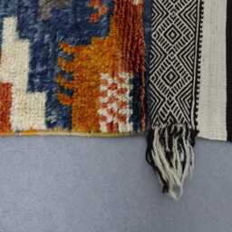 Handmade Wool Berber Rug Vintage Moroccan Flatweave Carpet - thumbnail 3