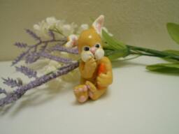 Ooak Art Handmade Pure Sculpt Easter Bunny With Carrot - thumbnail 1