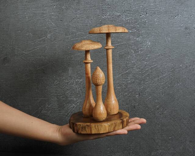 Hand Carved Trio Of Mushrooms Sculpture Driftwood Rustic Decor 7.4 - image 1
