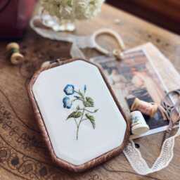 Morning Glory Embroidery Hoop, September Birth Flower Gift, Finished Embroidery, Aesthetic Spring Style - thumbnail 2