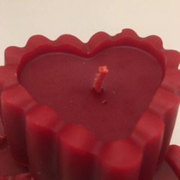 3 Heart Shaped Bees Wax Candles , Red Scented in Cranberry - thumbnail 2