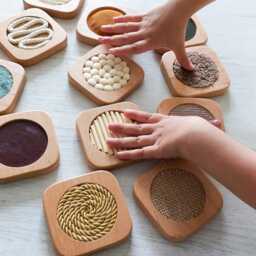 Montessori Wooden Sensory Cards Tactile Toy For Babies & Toddlers - thumbnail 2