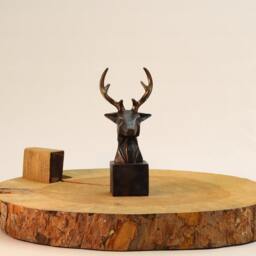 Minimalist Cubic Deer Bust Statue - Minimal Art Decor - thumbnail 2