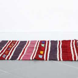 Handmade Red Moroccan Kilim Rug Berber Wool, Tribal Design - 2.7x4.4 Ft - thumbnail 2