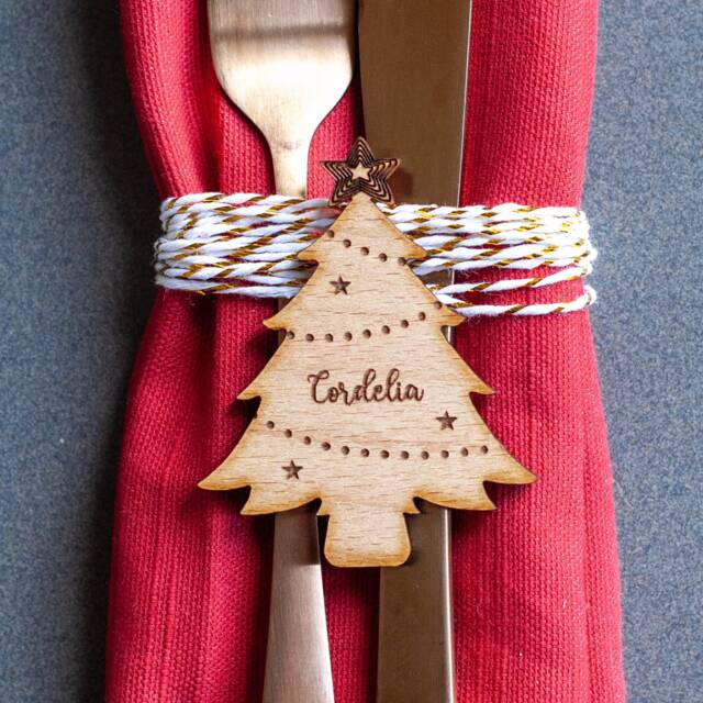Personalised Christmas Tree Place Setting, Table Settings, Wooden Names, Card, Hosting - image 1