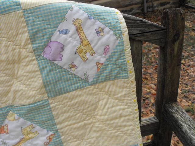 I Spy Quilt.crib Quilt, Baby Nursery Gift, Shower, Play Mat, Hand Made Animal Blanket, Stroller Blanket - image 1