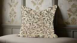 William Morris Bough Linen Cushion, Handmade Pillow, Decorative Scatter Arts & Crafts Sofa Cushion - thumbnail 1