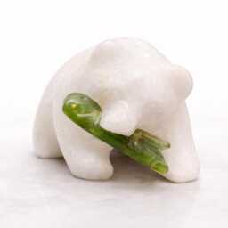star Marble Grizzly Bear With Canadian Nephrite Jade Fish - thumbnail 1