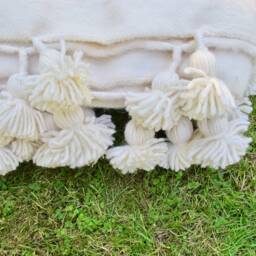 Luxury Hand Woven Throw/Bed Blanket Of Moroccan Berber Wool With Fluffy Tassels, Natural Undyed Wool, Cream -Zara -220x250cm Bedroom Interior - thumbnail 3