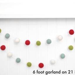 Felt Ball Christmas Garland Red, Green, Mint, White Wool Pom Poms - thumbnail 2
