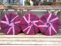 Handfelted Seat Cushion Abstract, Red Violet - thumbnail 1