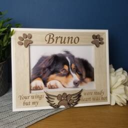 Memorial Personalised Pet Photo Frame, Lost Loved Dog, Cat, Animal Rip, Angel Furbaby, Feather & Paw Print Design, Add Any Text, 3D Design - thumbnail 1