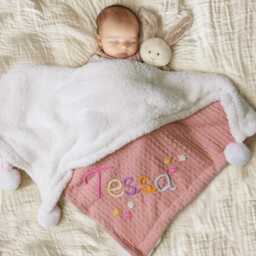 Personalized Hand Embroidered Baby Name Blanket, Custome Floral Winter Blanket, Baby Announcement, Newborn Gift, Baby Shower Gift - thumbnail 2
