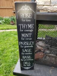 Garden Wood Sign Rose Thyme Mint Parsley Sage Basil Dill Distressed Wall Hanging Primitive Farmhouse Decor Herb Gardener Gift