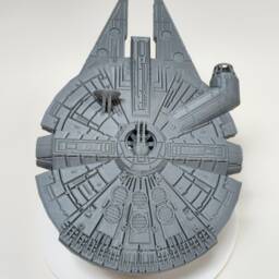Millennium Falcon Model - Display Starship With Optional Stand - thumbnail 3