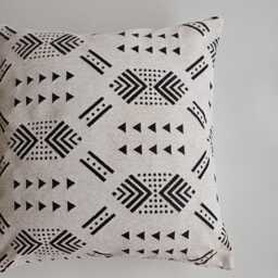 Moroccan Velvet Cushion Cover, Handmade Brocade White Pillow Case, Decorative 20''x20''/50x50 cm - thumbnail 2