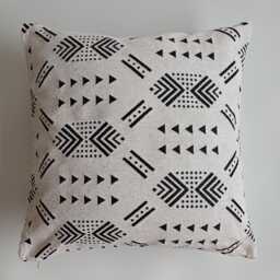 Moroccan Velvet Cushion Cover, Handmade Brocade White Pillow Case, Decorative 20''x20''/50x50 cm - thumbnail 1