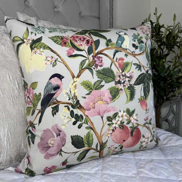 English Countryside Cushion Cover, Floral - Birds Design Pillow Cover Multicoloured Size 22 - image 1