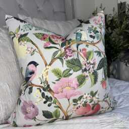 English Countryside Cushion Cover, Floral - Birds Design Pillow Cover Multicoloured Size 22 - thumbnail 2